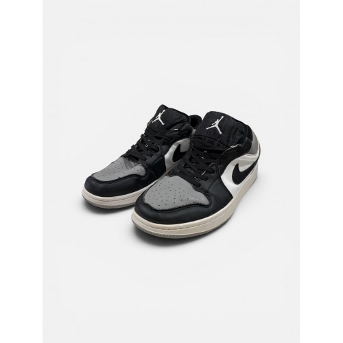 Air Jordan 1 Mid “Shadow”